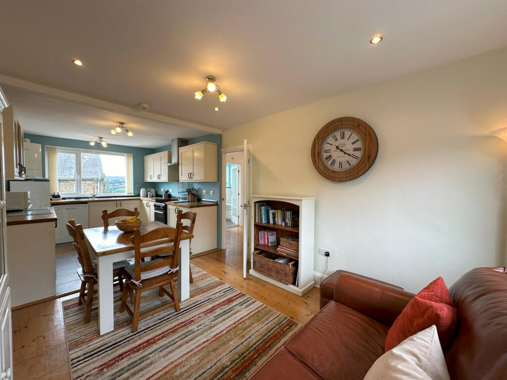 Additional property image - Moorfield Drive, Oakworth, BD22