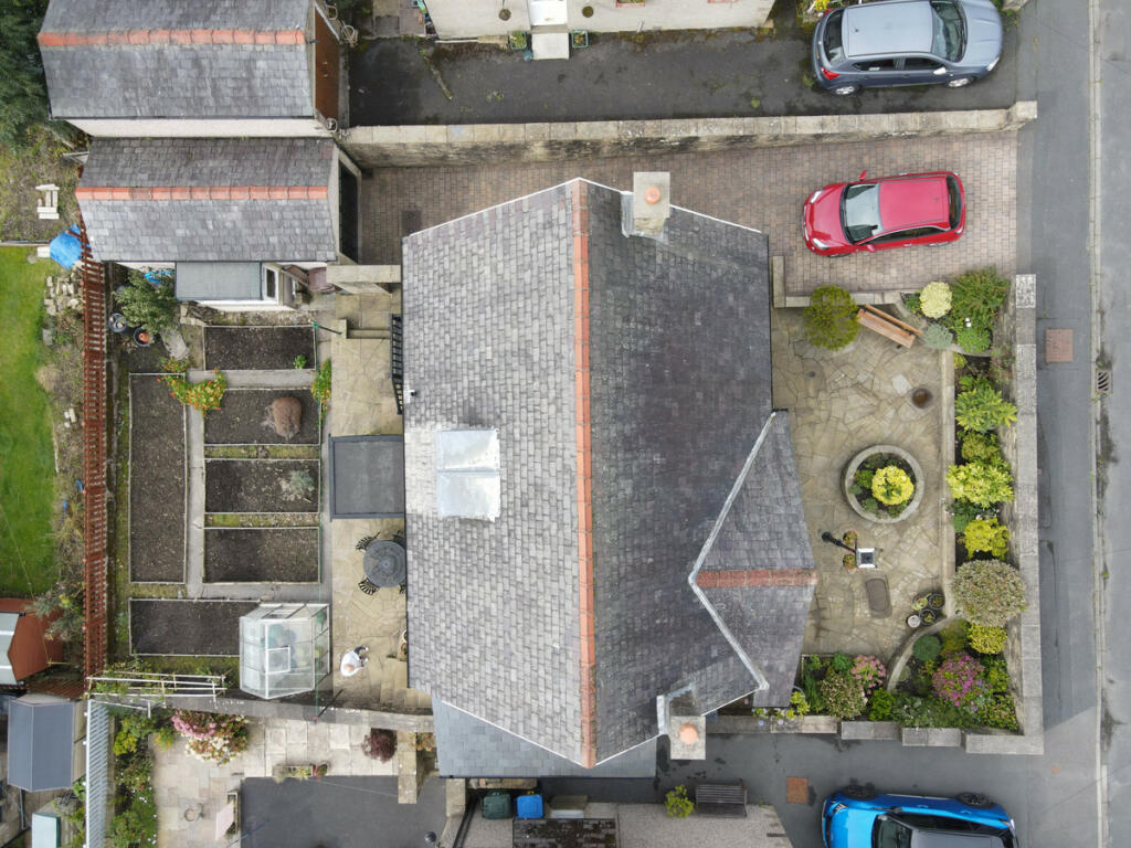 Additional property image - Moorfield Drive, Oakworth, BD22