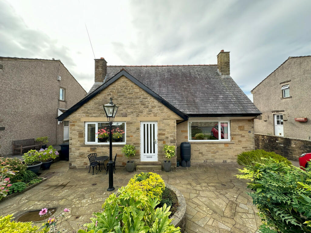 Additional property image - Moorfield Drive, Oakworth, BD22