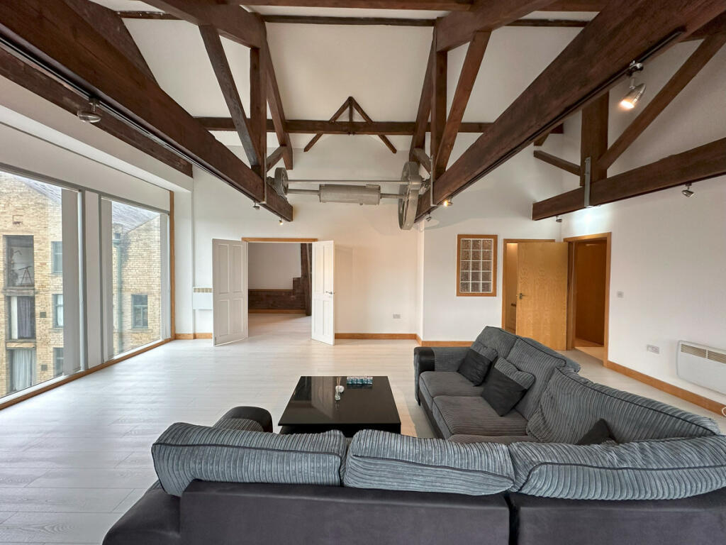 Additional property image - Broad Street, Bradford, BD1