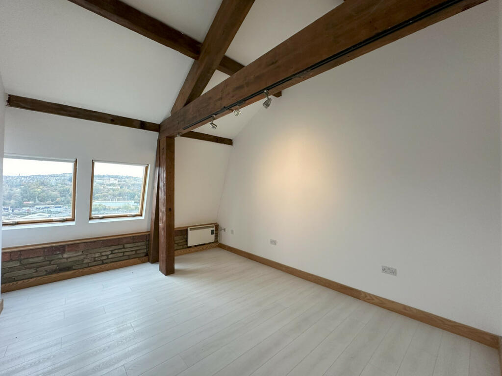 Additional property image - Broad Street, Bradford, BD1