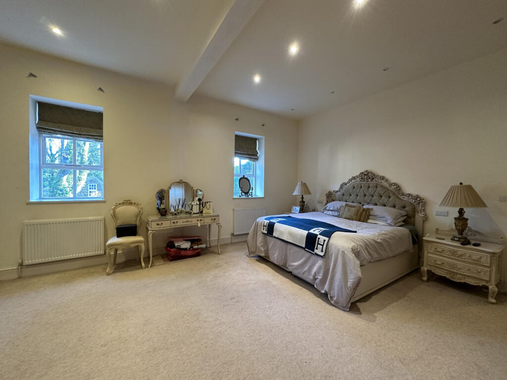 Additional property image - Lower Holme Way, Keighley, BD22