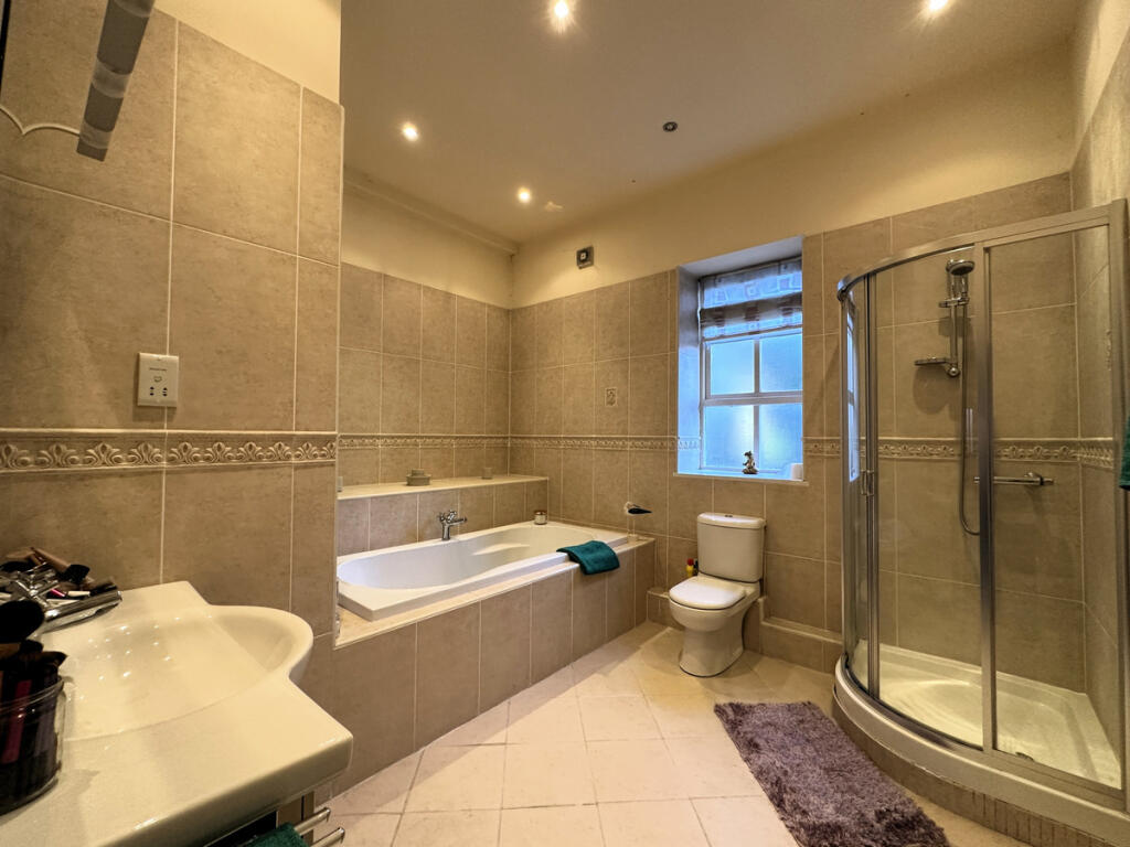 Additional property image - Lower Holme Way, Keighley, BD22