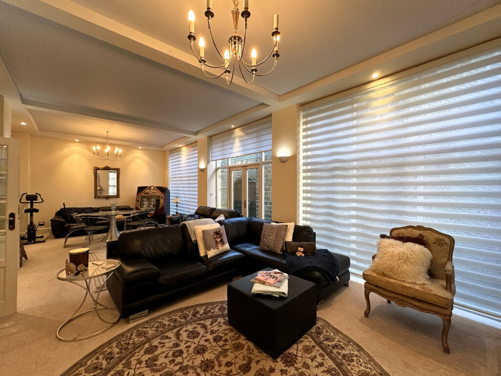 Additional property image - Lower Holme Way, Keighley, BD22