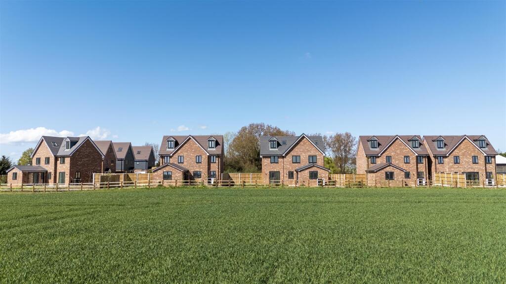 Main image of property: The Rosewood, Ash Tree Grove, Nine Ashes, Ingatestone