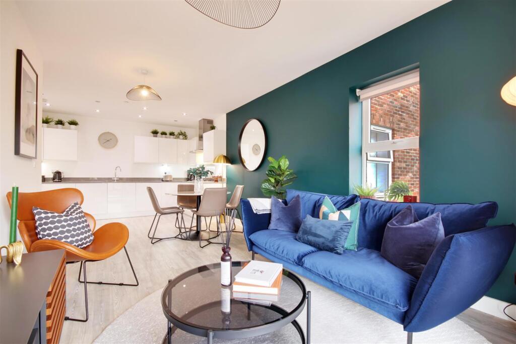 Main image of property: Burr Court Court, Whetstone, London