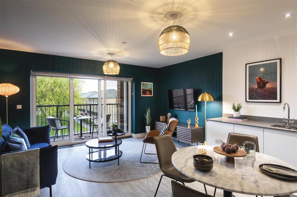 Main image of property: Flat 2, Carmen Court, Whetstone, London