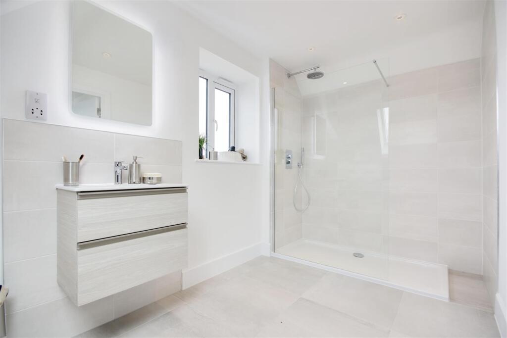 Additional property image - House 6, Ash Tree Grove, Nine Ashes, Ingatestone