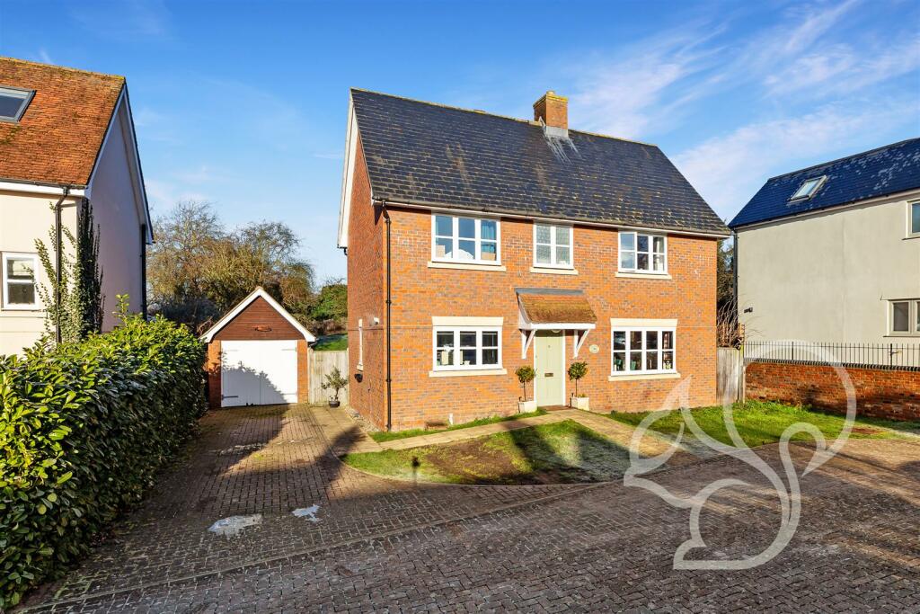 4 bedroom detached house for sale in Colneford Hill, White Colne, CO6