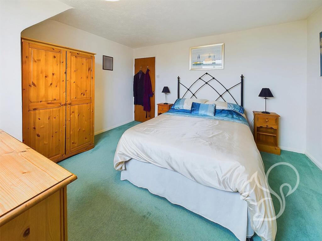 Additional property image - Links View, Newton