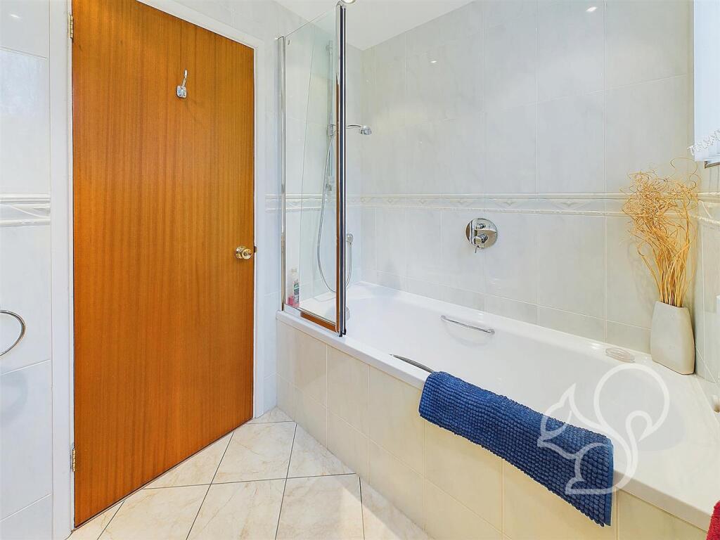 Additional property image - Links View, Newton