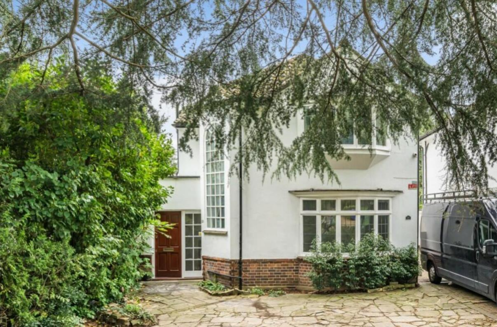 Main image of property: Canons Drive, Edgware, HA8