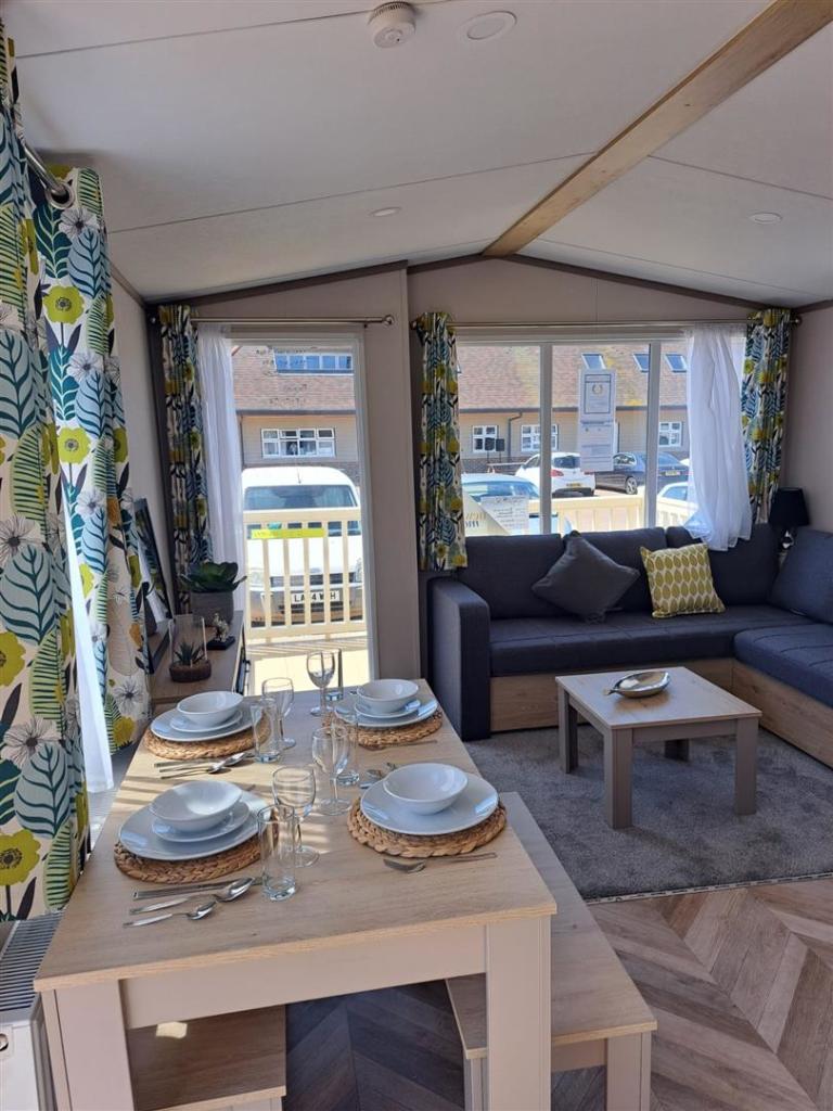 2 bedroom park home for sale in Warners Lane, Selsey, Chichester, PO20