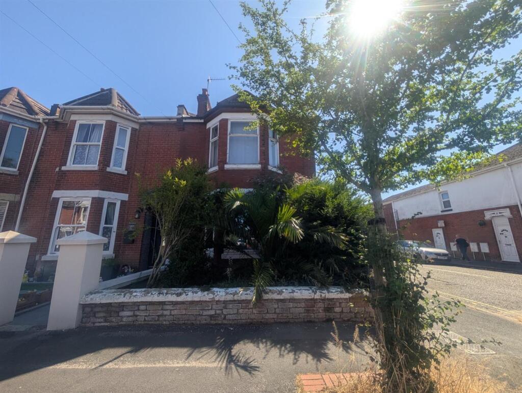 Main image of property: Archers Road, Eastleigh