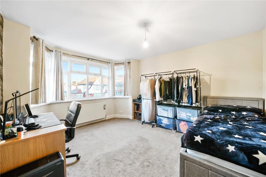 4 bedroom terraced house for sale in Kenley Road, London, SW19