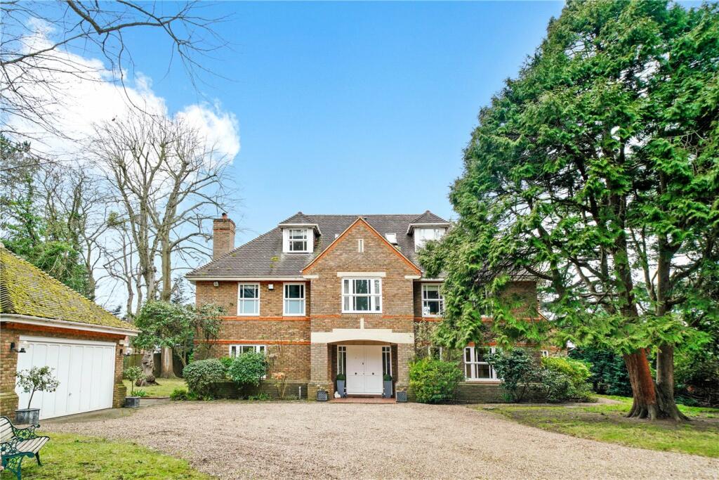7 bedroom detached house for sale in Warren Road, Kingston upon Thames, KT2