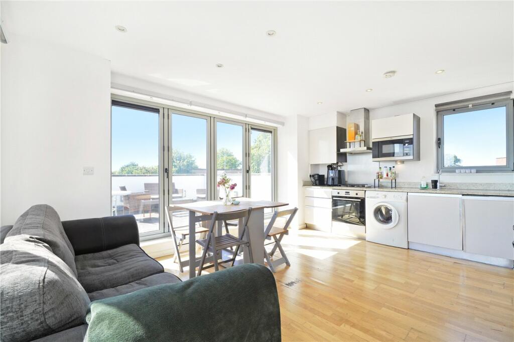 1 bedroom apartment for rent in Hartfield Road, London, SW19