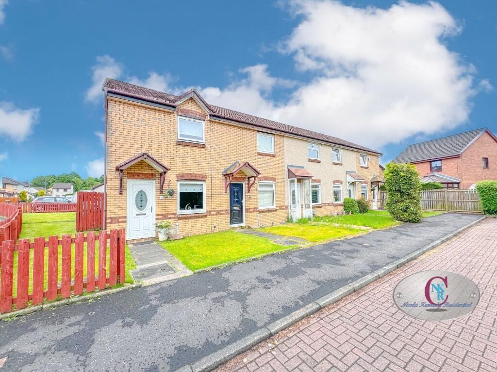 2 bedroom end of terrace house for sale in Vallantine Crescent