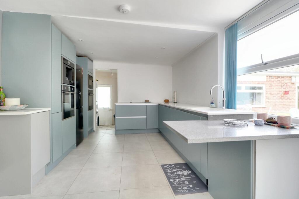 Additional property image - Centre Drive, Newmarket, CB8