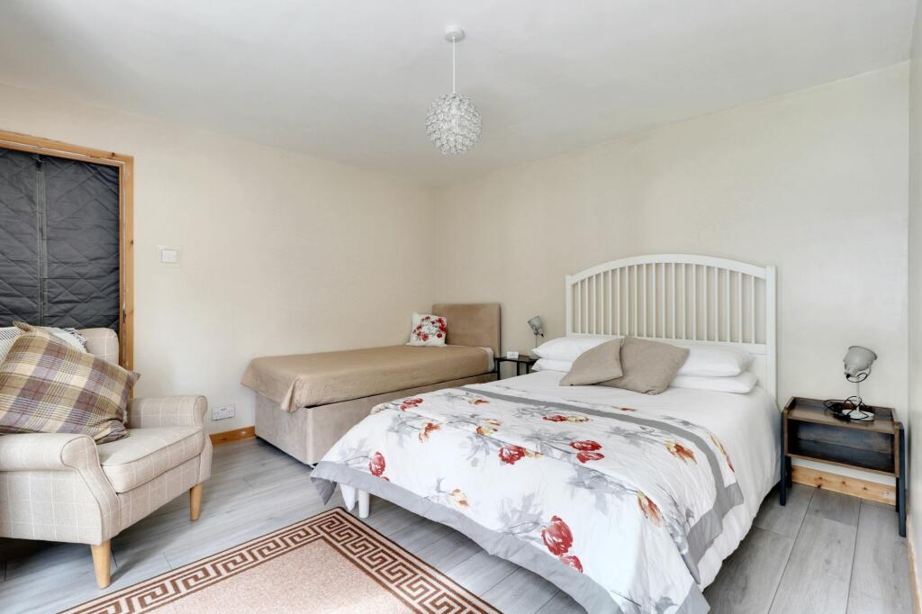Additional property image - Centre Drive, Newmarket, CB8