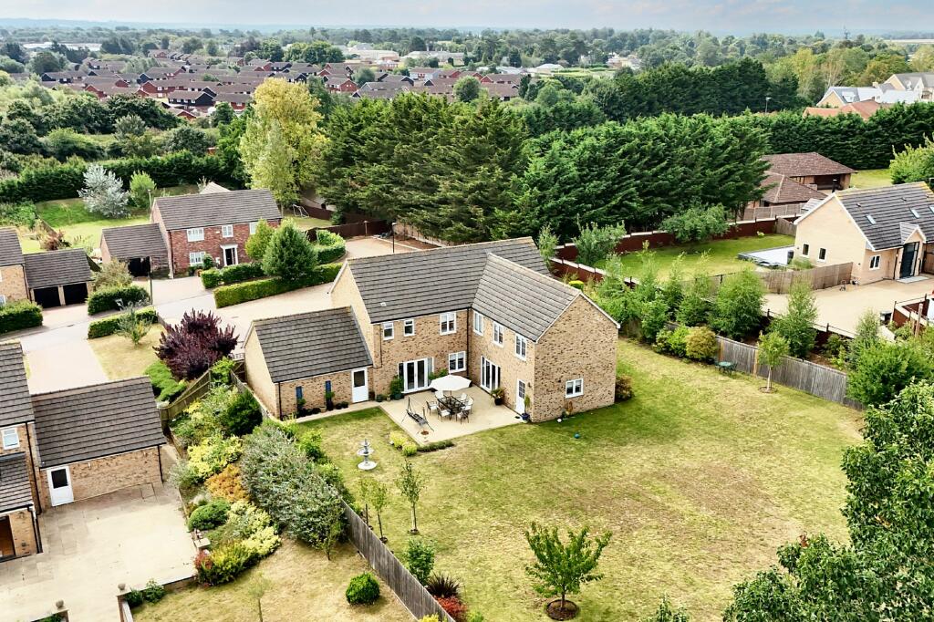 Additional property image - Shepherd Close, Exning, CB8