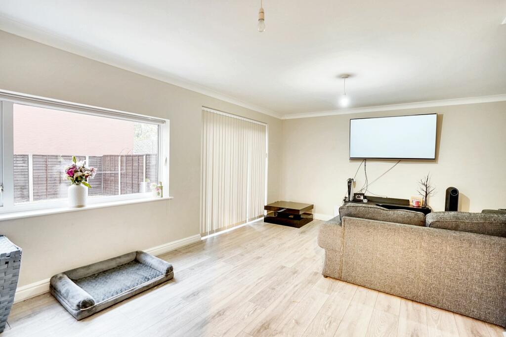 Additional property image - Hethersett Close, Newmarket, CB8