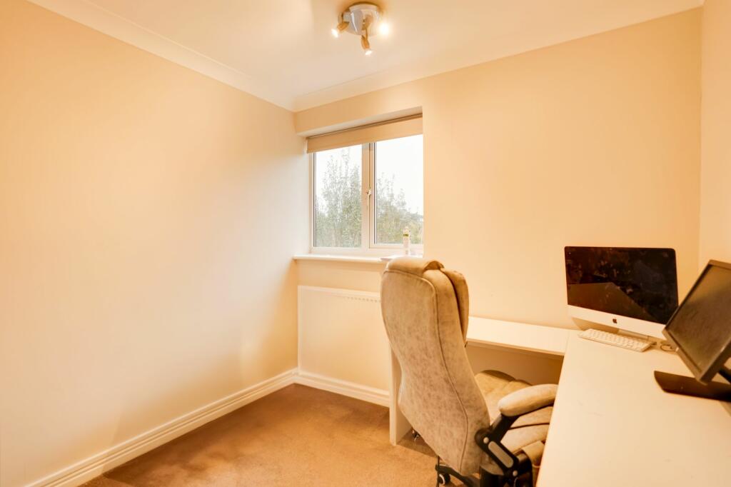 Additional property image - Hethersett Close, Newmarket, CB8