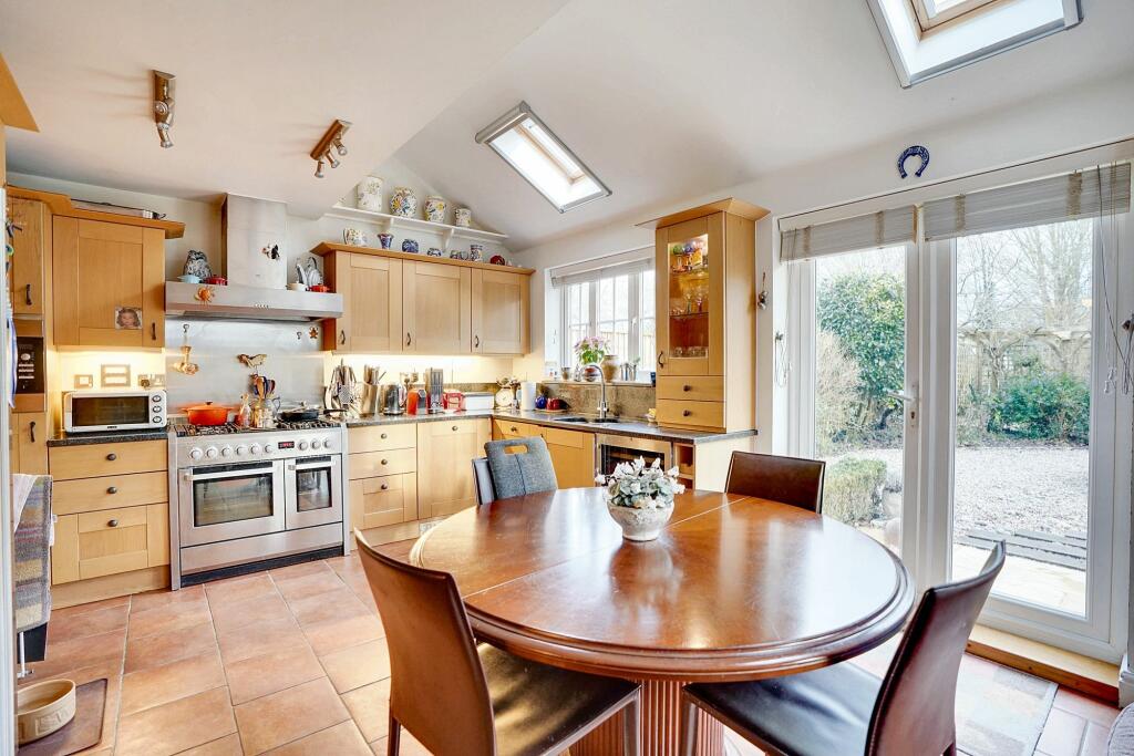 Additional image 2 of Meadow Lane, Newmarket, CB8