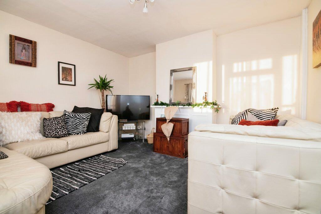 Additional property image - Sheepfold Close, Rowley Regis, B65 8HF