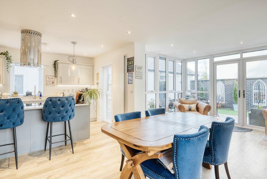 Additional property image - Stallings Close, Bristol, BS49 4GE