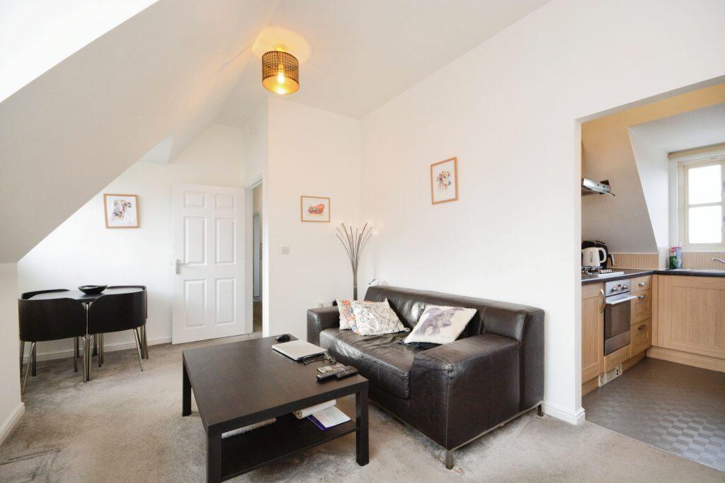Additional property image - White Hart Way, Dunmow, CM6 1FS
