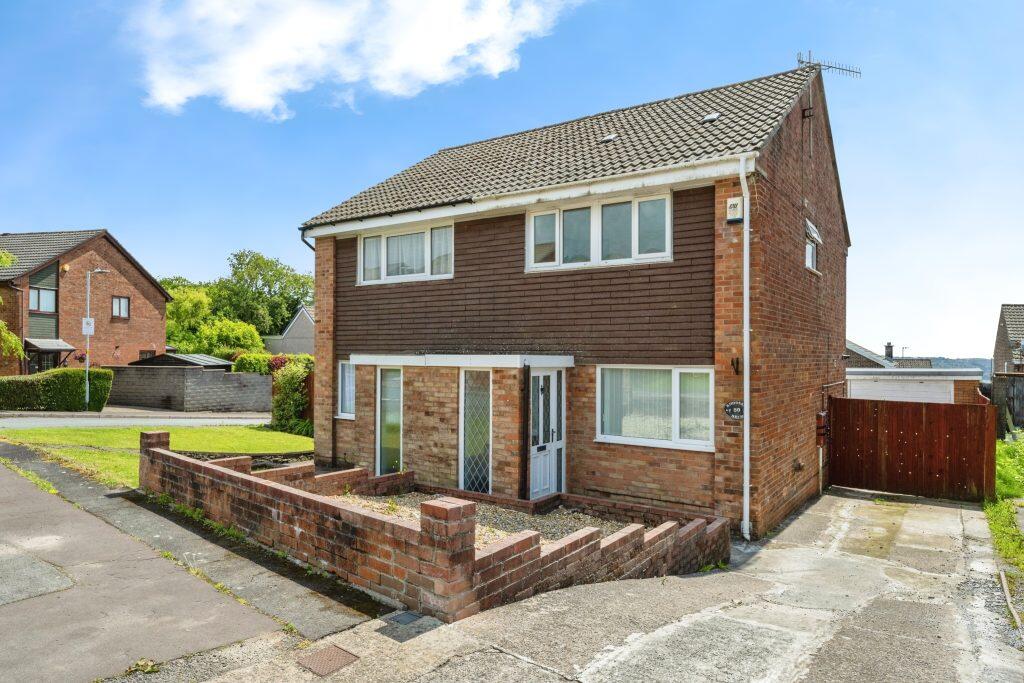 Main image of property: Rhodfa’r Dryw, Swansea, SA6 6SS