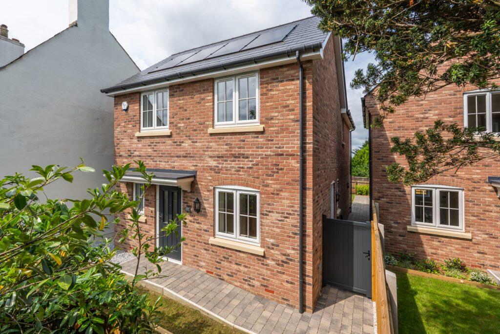 Main image of property: Christchurch Road, Ringwood, BH24 3AS