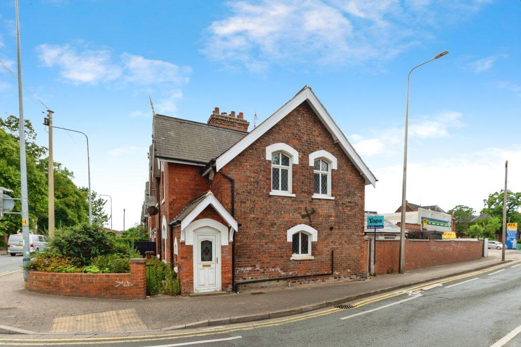 Main image of property: Ainslie Street, Grimsby, DN32 0LU
