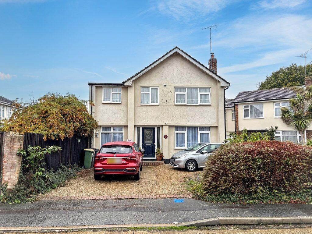 Main image of property: Englefield Close, Hockley, SS5 4LE
