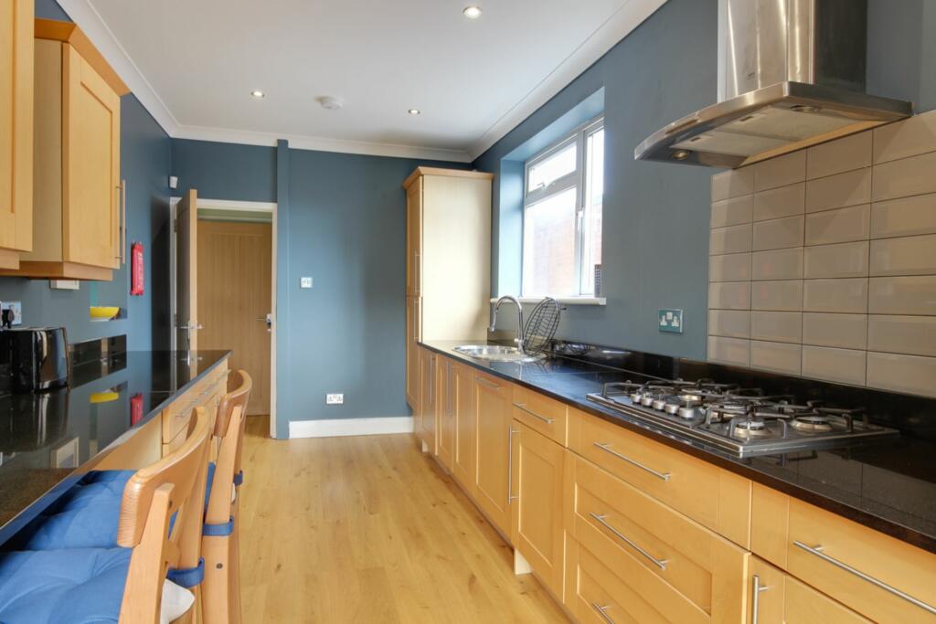 Additional property image - Bradstow Way, Broadstairs, CT10