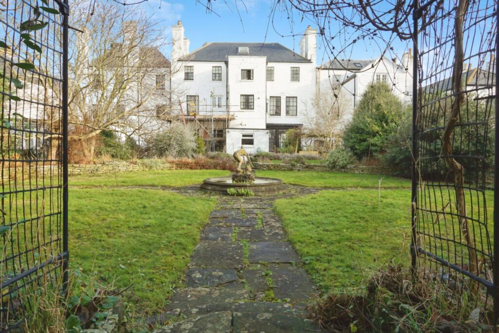 Additional property image - Kingsgate Bay Road, Broadstairs, CT10
