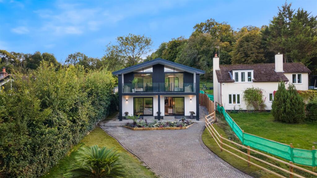 Main image of property: Nags Head Lane, Great Missenden