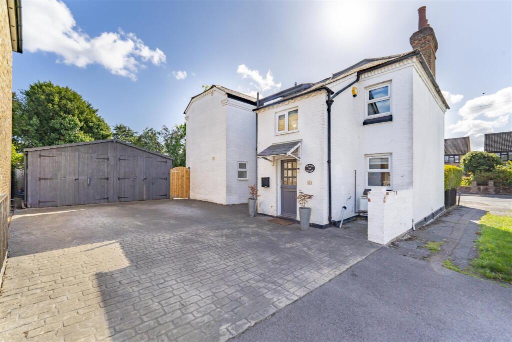 Main image of property: Cecil Road, Iver