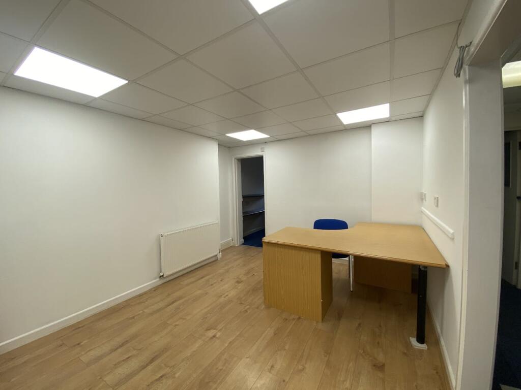 Additional property image - 9 Redcatch Road, Bristol, BS4 2EP