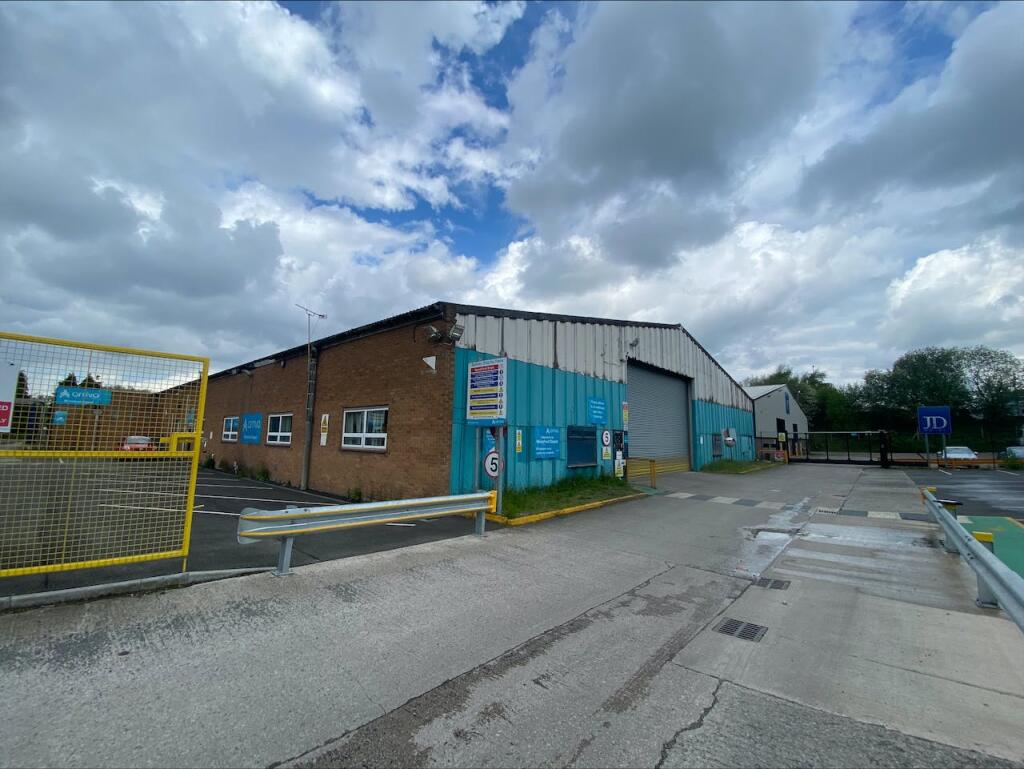 Light Industrial Facility To Lease In Unit 1, Road Four, Winsford ...