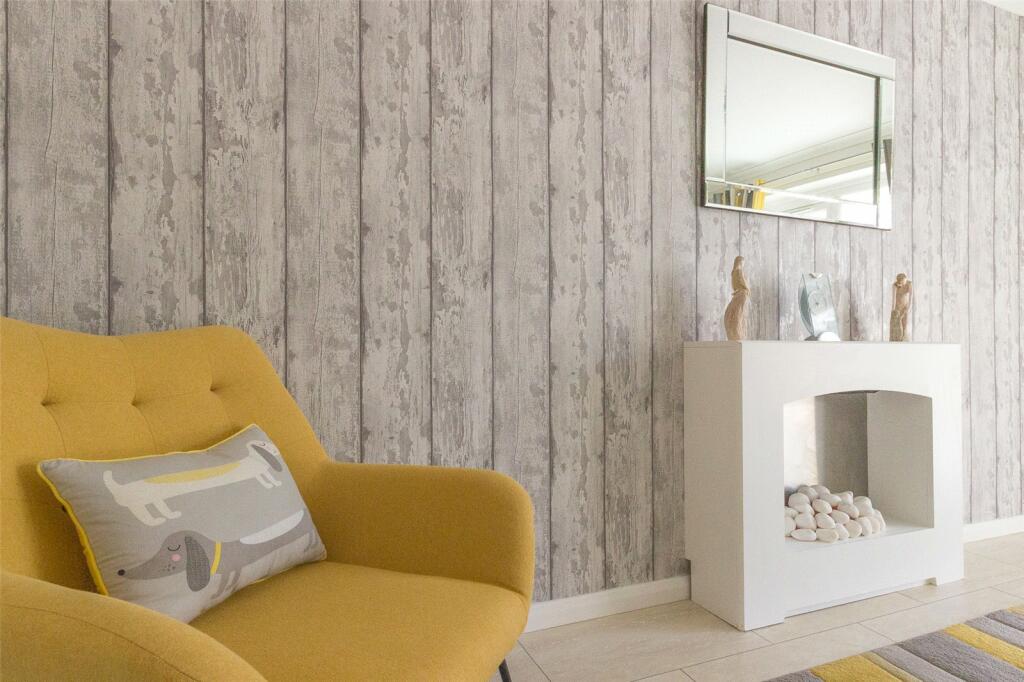 2 bedroom bungalow for sale in Wolvershill Park, Banwell, North