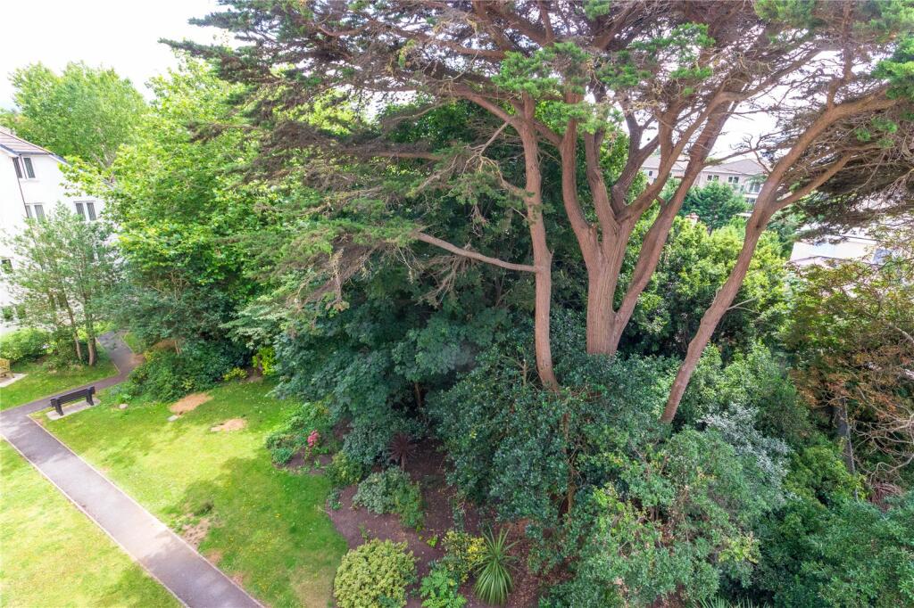 Additional property image - Beach Road, Weston-super-Mare, Somerset, BS23