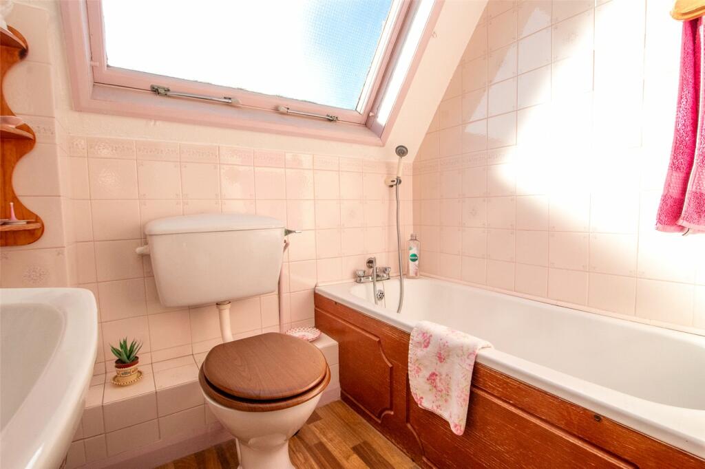 Additional property image - Hallam Road, Clevedon, Somerset, BS21