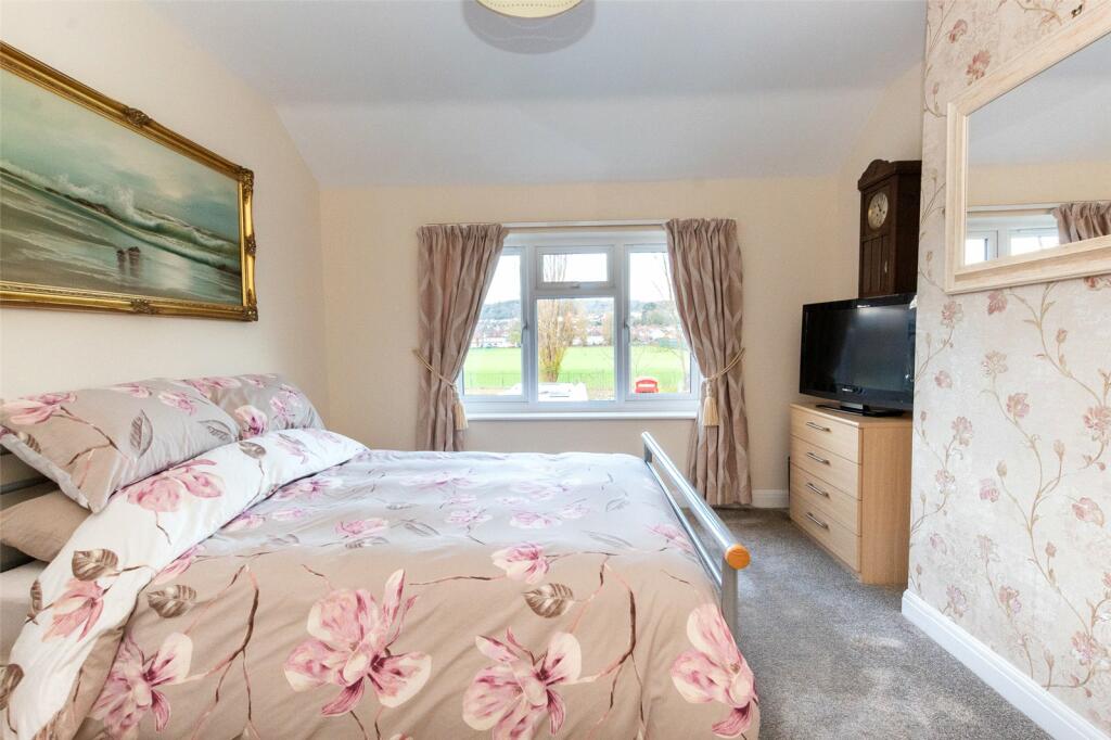 Additional property image - Locking Road, Weston-super-Mare, House & Detached Annex, BS22