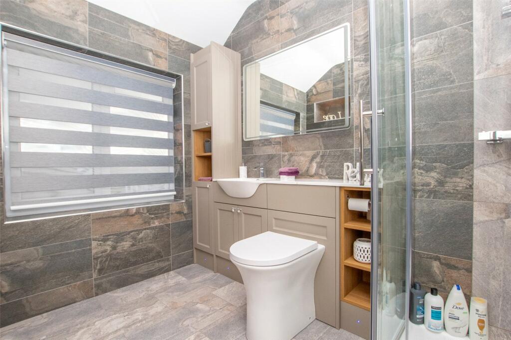 Additional property image - Locking Road, Weston-super-Mare, House & Detached Annex, BS22