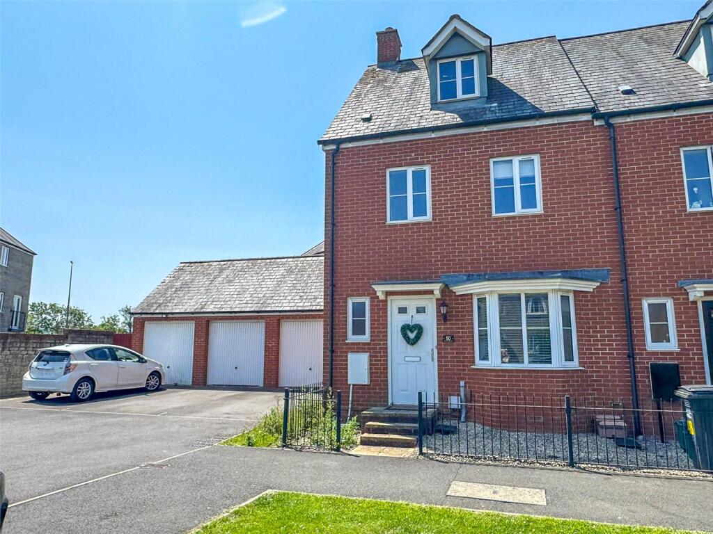 Main image of property: Kent Avenue, West Wick, Weston-super-Mare, Somerset, BS24