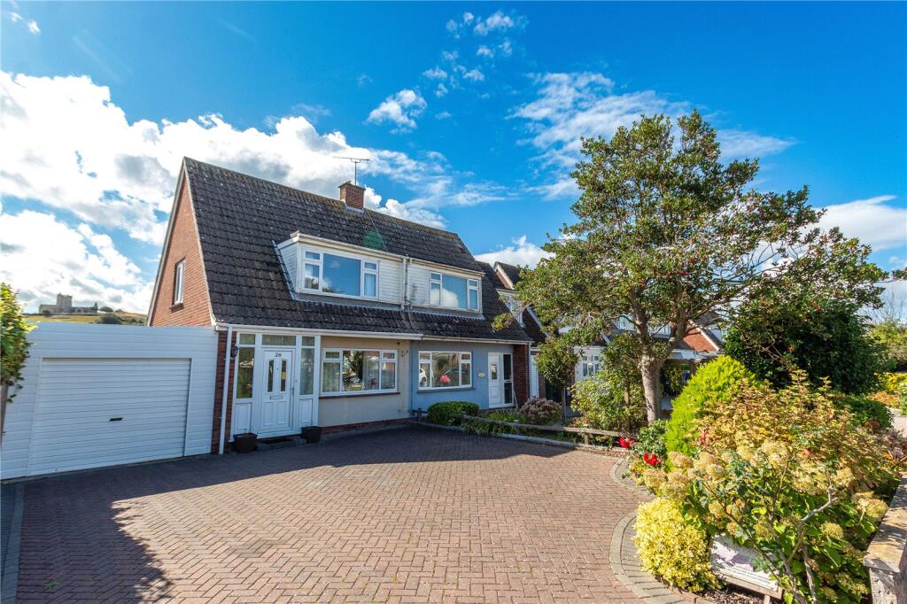 Main image of property: Thornbury Road, Uphill, Weston-super-Mare, Somerset, BS23