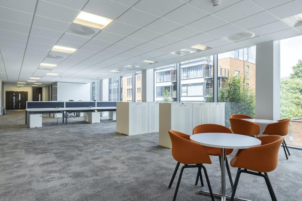 Additional property image - Regent House, 90-96 Victoria Road, Chelmsford, CM1 1QU
