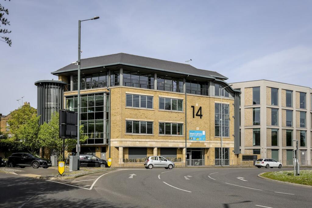 Office to lease in 14 Castle Hill, 14 Castle Hill, Maidenhead, SL6 4JJ, SL6